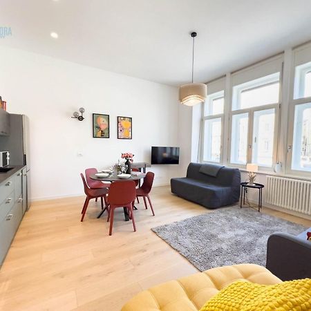 Апартаменты San Lazzaro 234 Tirabora Short Rent Триест Экстерьер фото